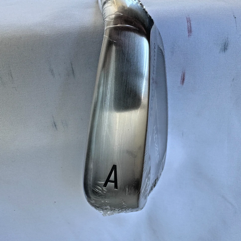 TaylorMade STEALTH Wedge Aw 49 TENSEI RED TM60 Regular Flex - Image 3 of 4