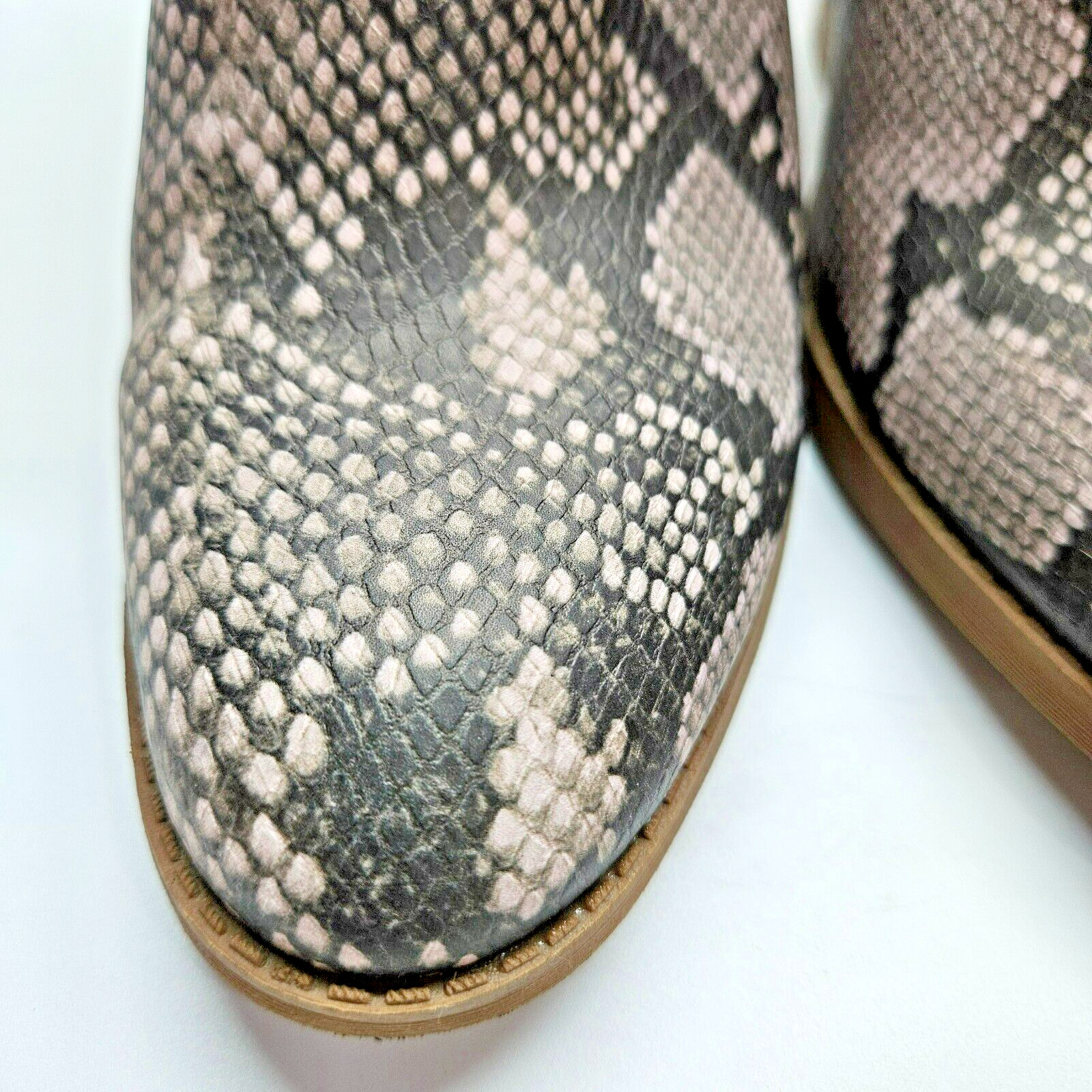 Universal Thread Jameson Faux Python Snakeskin Bo… - image 10