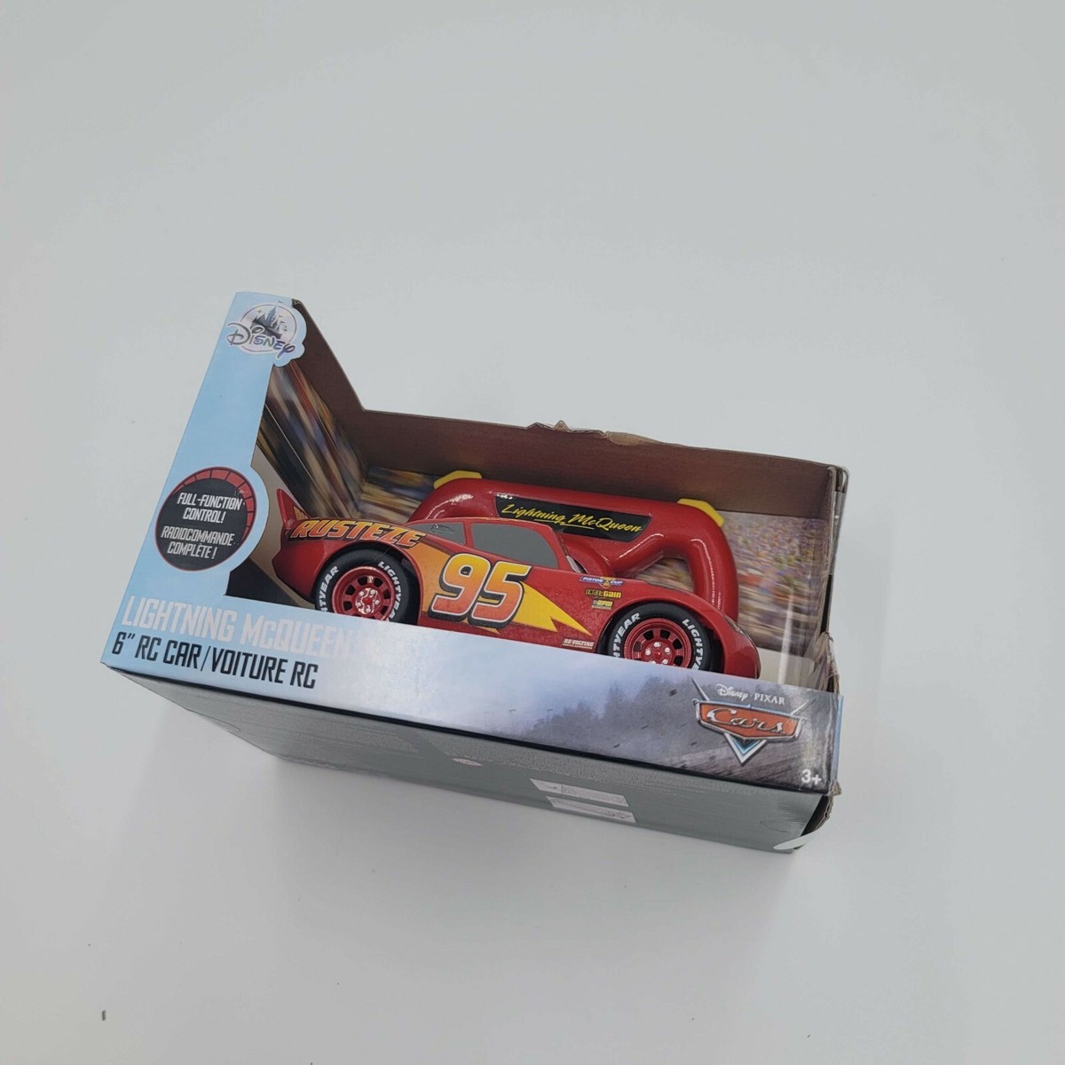 NEW Disney Pixar Cars 3 LIGHTNING MCQUEEN Remote Control R/C