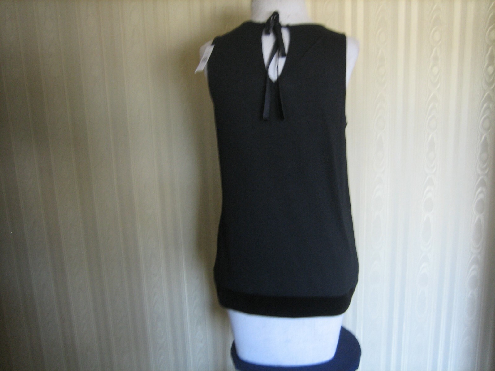 Picture 3 of 4