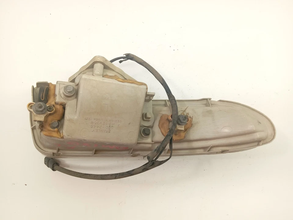 93-97 MAZDA 626 LEFT SIDE CORNER PARK FOG LIGHT BUMPER MOUNTED OEM, 116-58971 - image 4 of 4