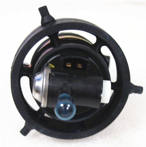 Bomba de combustible WAJ 17042-51201 compatible con Nissan Cedric Gloria Laurel Vanette - Imagen 2 de 3