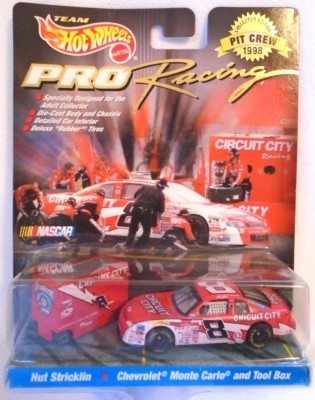NASCAR Hot Wheels Pro Racing #8 Circuit City Pit Crew 1:64 Car & Tool Box 1998