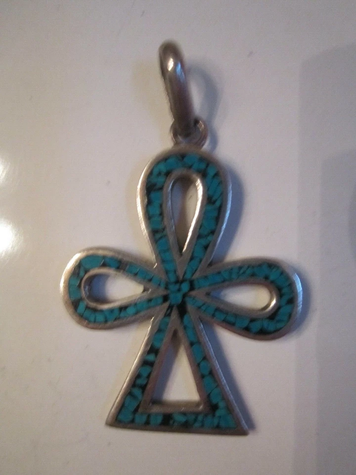 COLGANTE ARLEEN PLATA ESTERLINA DISEÑO ANKH CON TURQUESA - 2" - SC-10 Foto 3 de 4