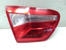 Seat Ibiza ST Kombi 6J original Rückleuchte Heckleuchte links innen BJ2011