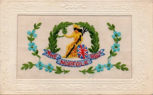 THE NORFOLK REGIMENT: BADGE: RARE WW1 EMBROIDERED MILITARY SILK POSTCARD