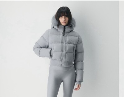 Aritzia The Super Puff Short Gray Down Puffer Jacket Faux Fur Trim