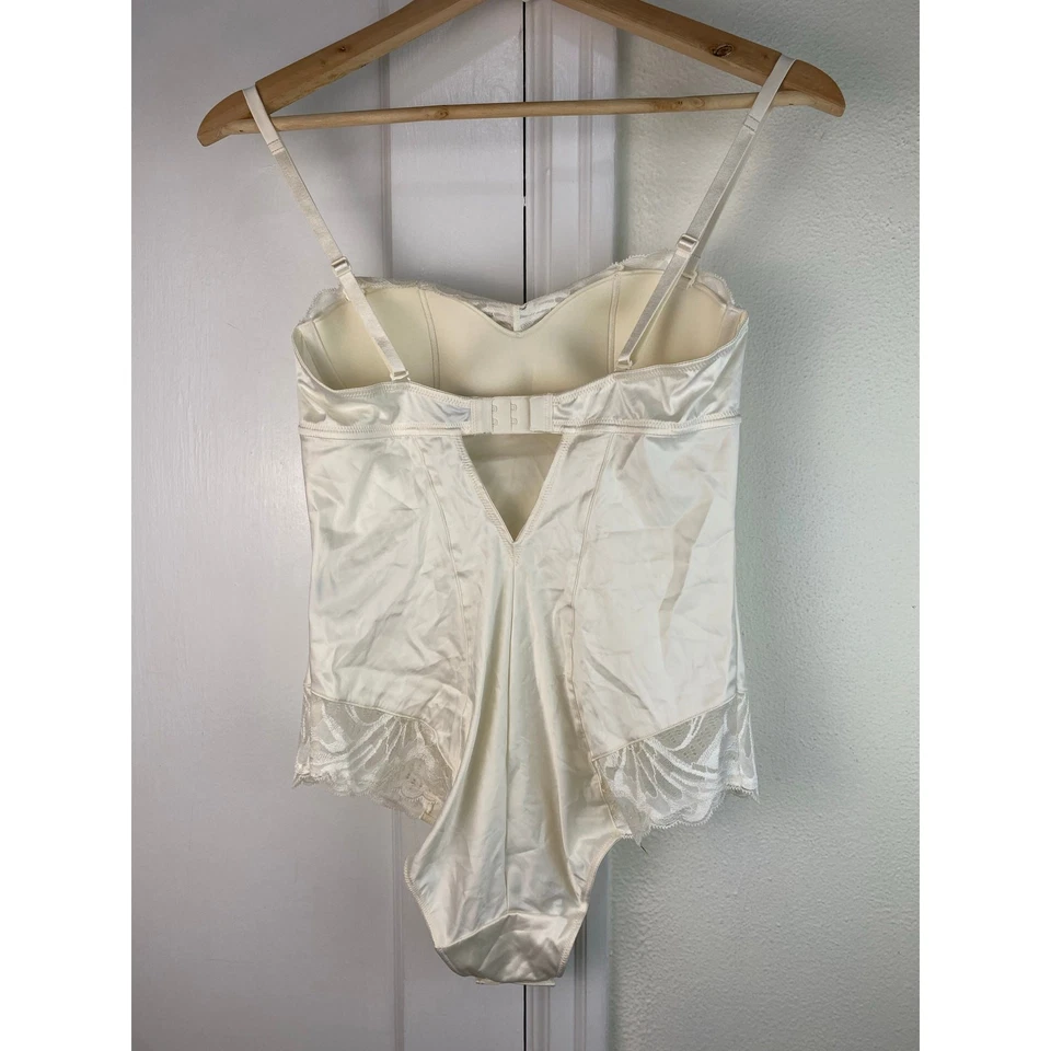 Calvin Klein Women's Size M Cream Lightly Lined Satin Underwire Bodysuit - Image 3 of 4
