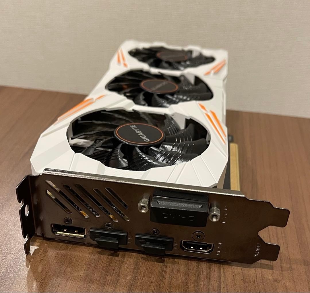 GIGABYTE GTX 1080 Ti 11GB Graphics White Video Cards GV