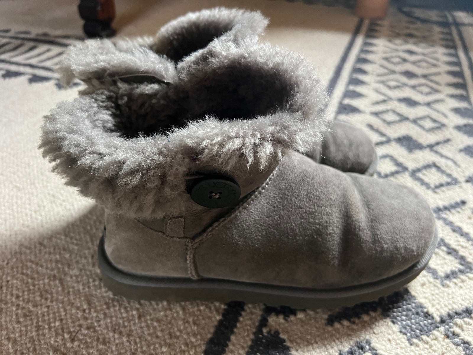 UGG Classic Gray Mini Bailey Button Boot US 8 / E… - image 2