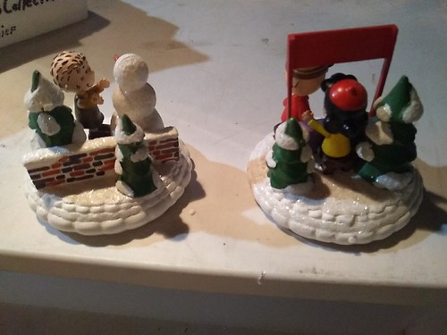 Hawthorne Village, Peanuts,Very Merry Christmas, Good Grief & Wintertime Fun NIB - Picture 5 of 10