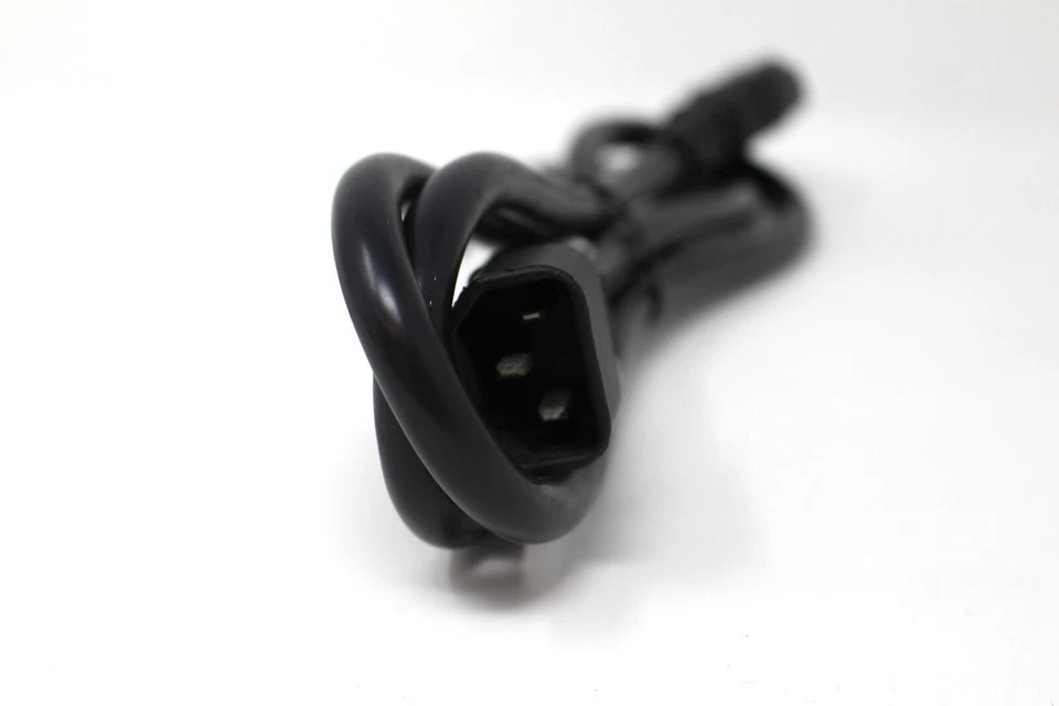 Well Shin Male to Female PDU Extension WS-003 WS-002 Power Cord 15A 250V 4FT - Image 3 of 3