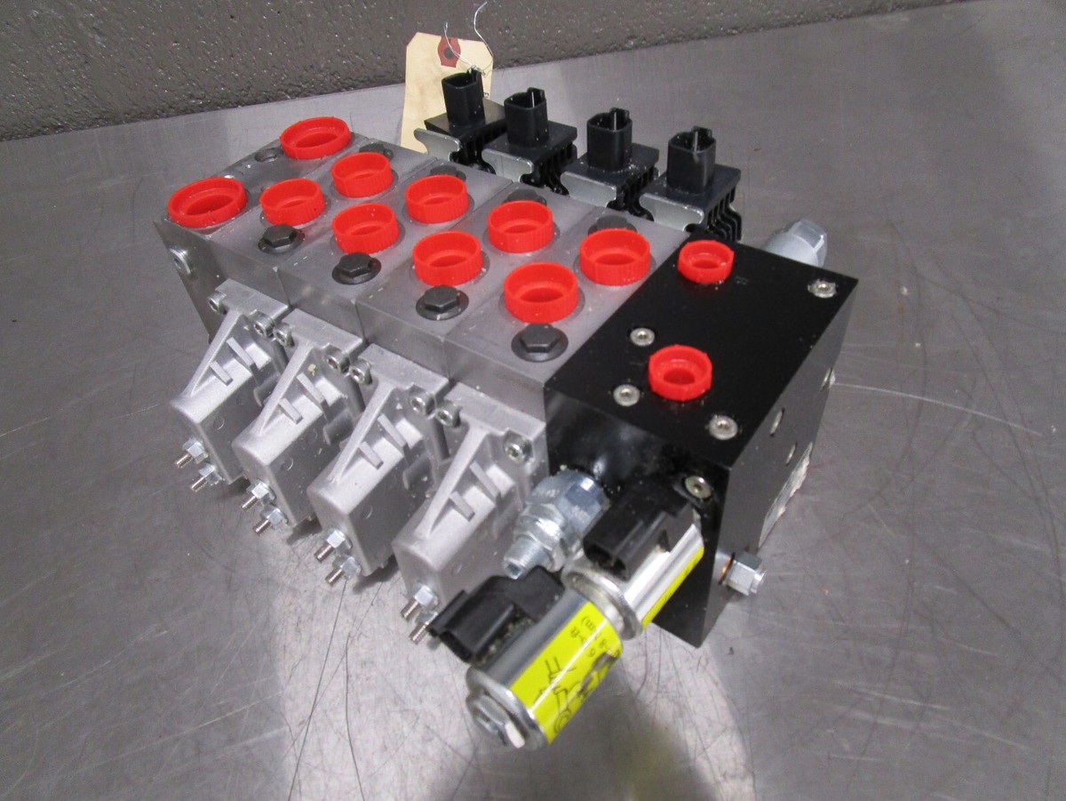 New w/ damg Sunsource Control Valve Assembly FV-12793-V1 Danfoss