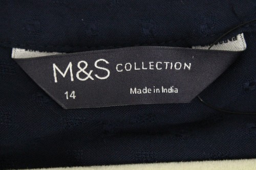 Women's M&S Sz 10 US Textured Long Sleeve V Neck Button Up Curved Hem Top NWT - Picture 8 of 10