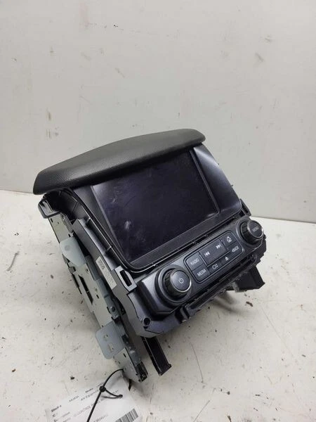 Painel de controle de rádio 2017-2020 Chevy Tahoe GMC Yukon com tela de exibição fabricante de equipamento original - Imagem 4 de 4