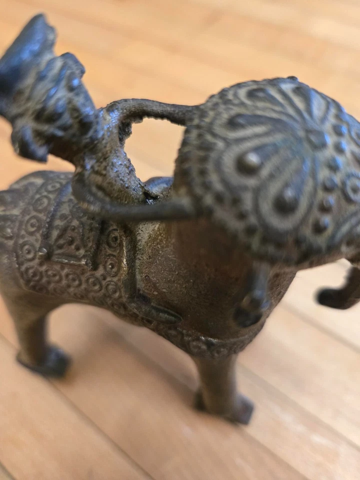 ANTIGUA FIGURA INDIA BRONCE: Elefante Foto 4 de 4