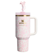 Stanley x LoveShackFancy Holiday Quencher&reg; H2.0 FlowState&trade; Tumbler | 40 OZ