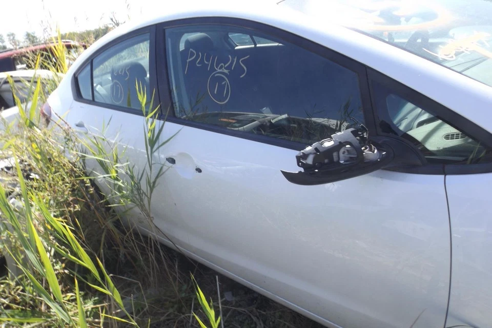 安全带前轿车乘客退刀适用于 14-18 FORTE 1675139 — 第 4/4 张图片