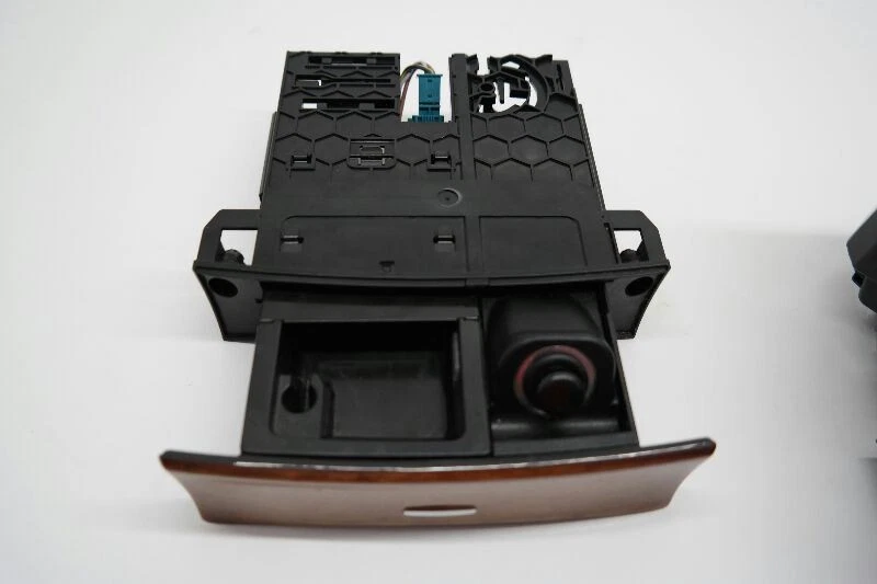 06-11 ML MERCEDES BENZ OEM GL450 ML500 SET CONSOLA CENTRAL PORTAVASOS CLIMA  Foto 3 de 4