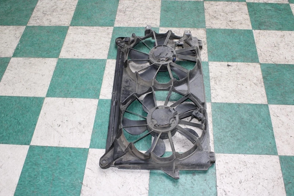 10-13 Sierra 1500 Engine Cooling Dual Fan Blades Motor Assembly OEM Factory WTY Foto 4 de 4