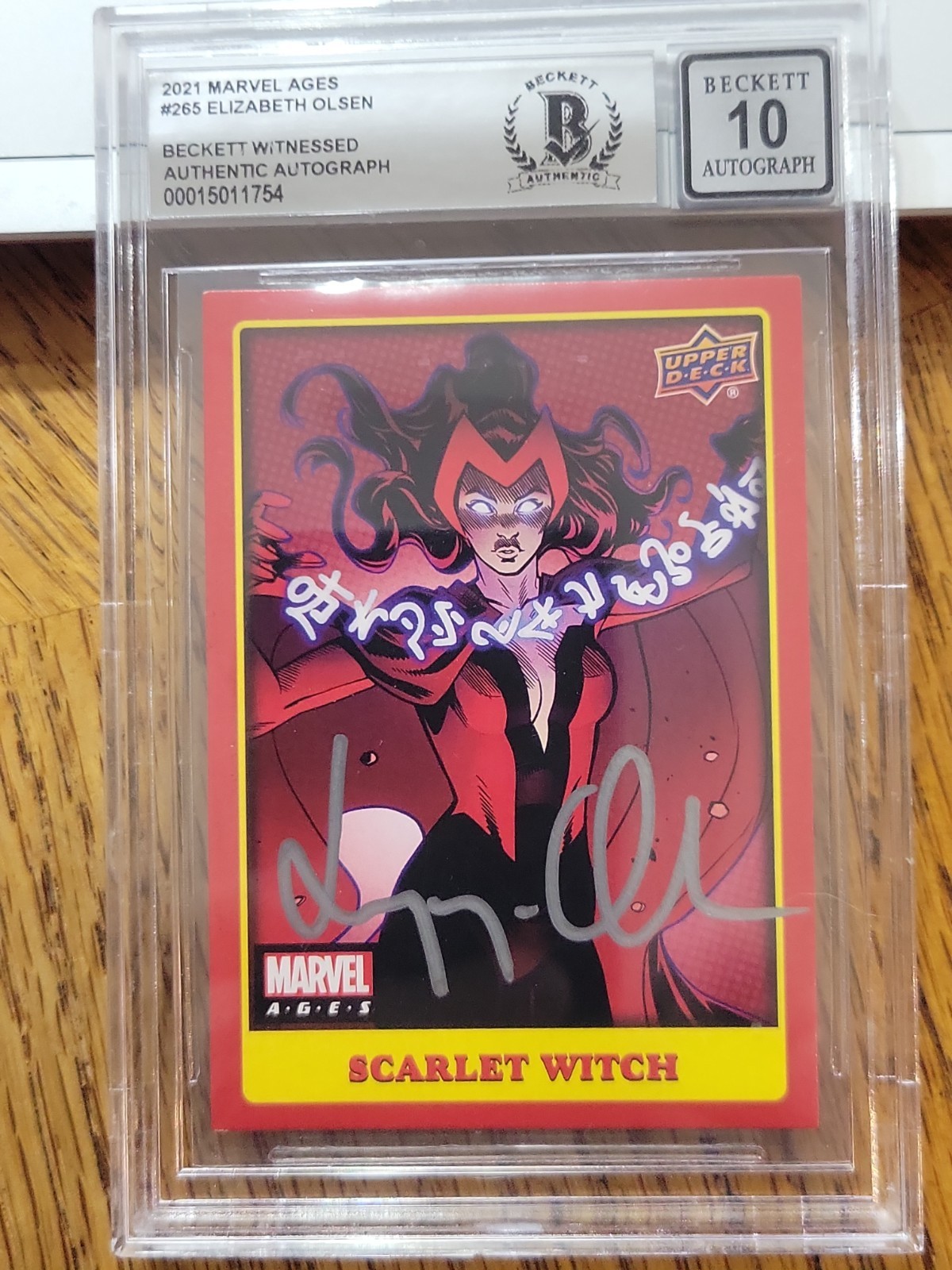 2021 Upper Deck Marvel Ages Scarlet Witch Elizabeth Olsen BGS authentic 10 auto