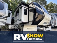 2019 Keystone Alpine 3700FL