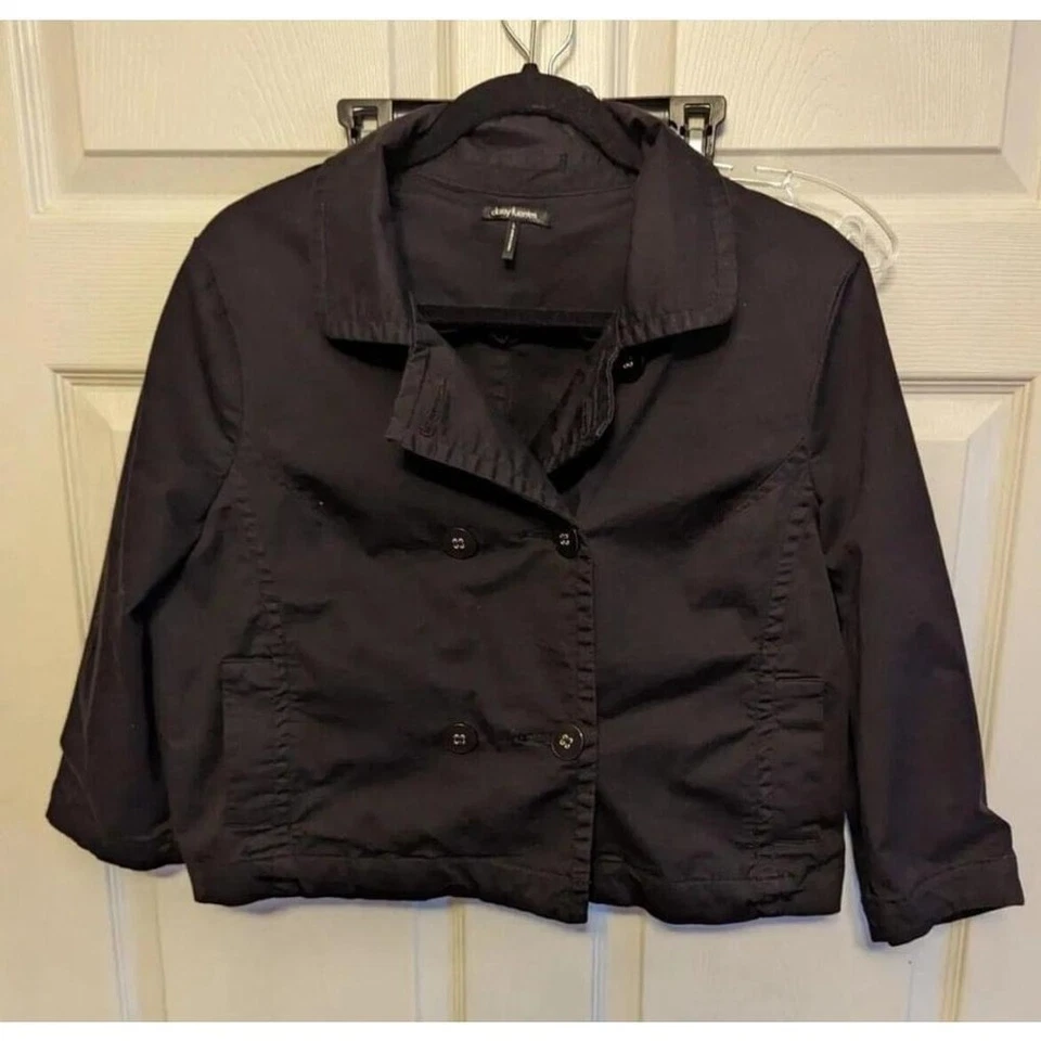 Daisy Fuentes Blazer Women’s Size L Black Cropped 3/4 Sleeves Office Casual - Image 2 of 4