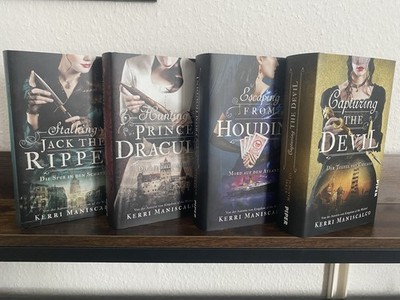 Kerri Maniscalco ''Audrey Rose'' Buchreihe - Bücherbüchse