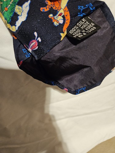 Disney Winnie The Pooh Christmas Tie Holiday Winter Men's 100% Silk Tie - Bild 4 von 4
