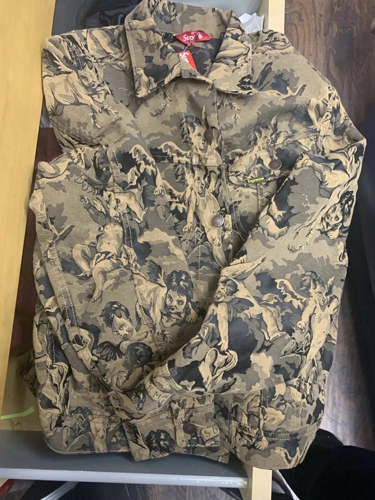 Veste de camionneur chérubin suprême or