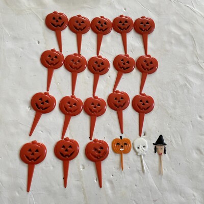 1983 HALLOWEEN Pumpkin JOL Cupcake Picks WILTON Cake Toppers Lot of 18 3 Extras