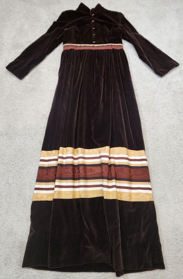 Женские A.J. Bari 70-х шоколад бархат макси платье и триколор муар ткани Sz 0P - Изображение 3 из 4