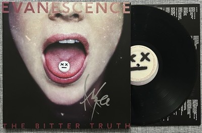 AMY LEE SIGNED EVANESCENCE THE BITTER TRUTH VINYL - BECKETT COA