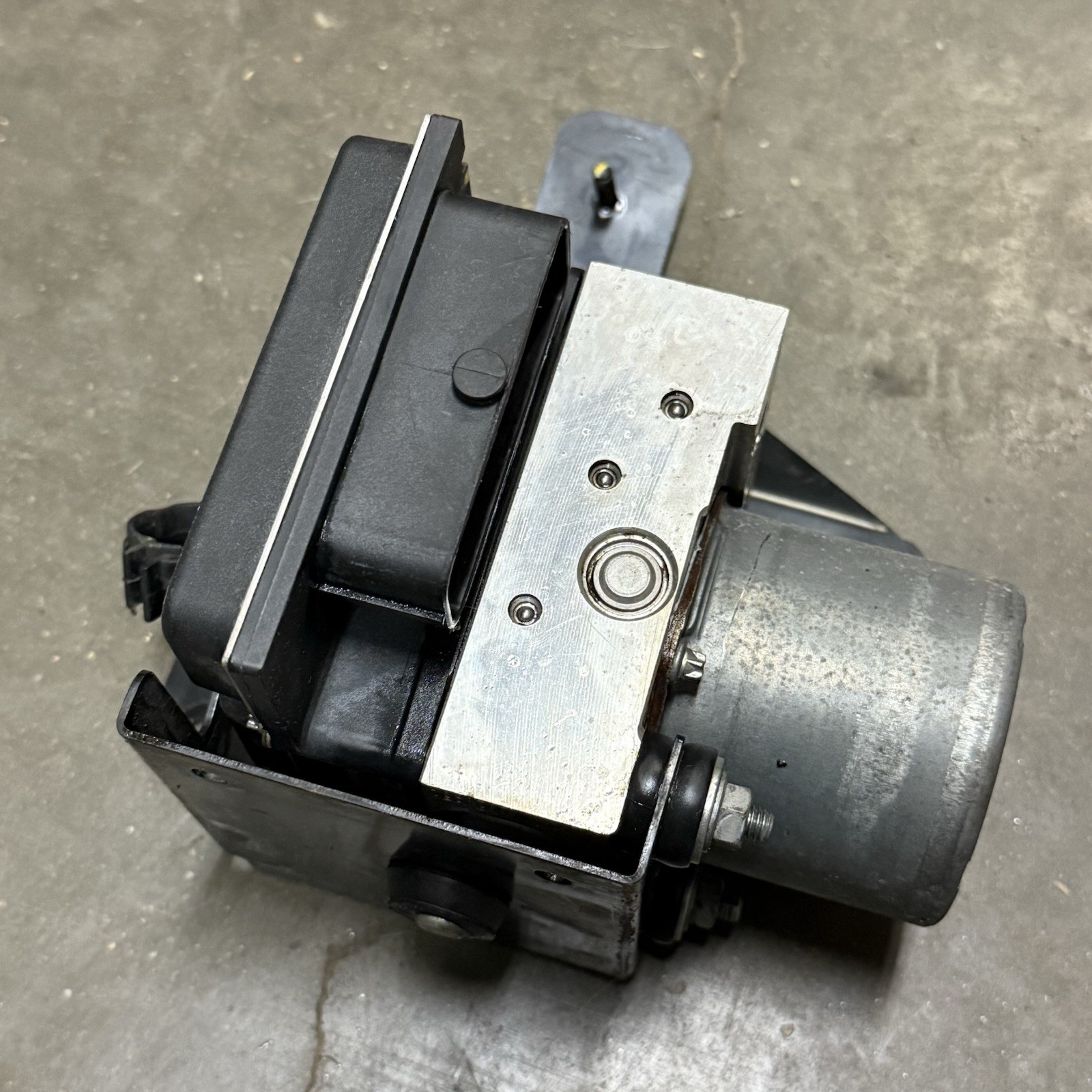 09-13 Maserati Quattroporte M139 ABS Pump Anti Lock Brake Module OEM