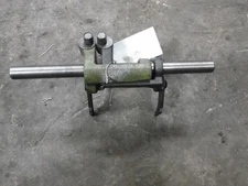 John Deere 4430 tractor bottom trans fork shifter Part #R60336 Tag #601