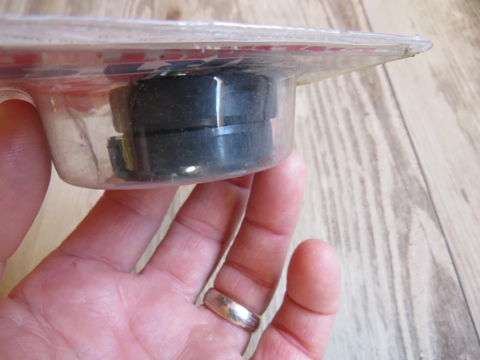 Sellos de horquilla FS-009 35mm x 46mm x 11mm CB750 CB450 CL OM23 NUEVOS piezas ilimitadas Foto 3 de 3