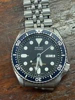 Seiko Prospex Men's Black Watch - SKX007K2