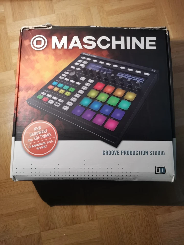 Native Instruments Maschine Mk2 black sehr guter Zustand DJ - Bild 2 von 4