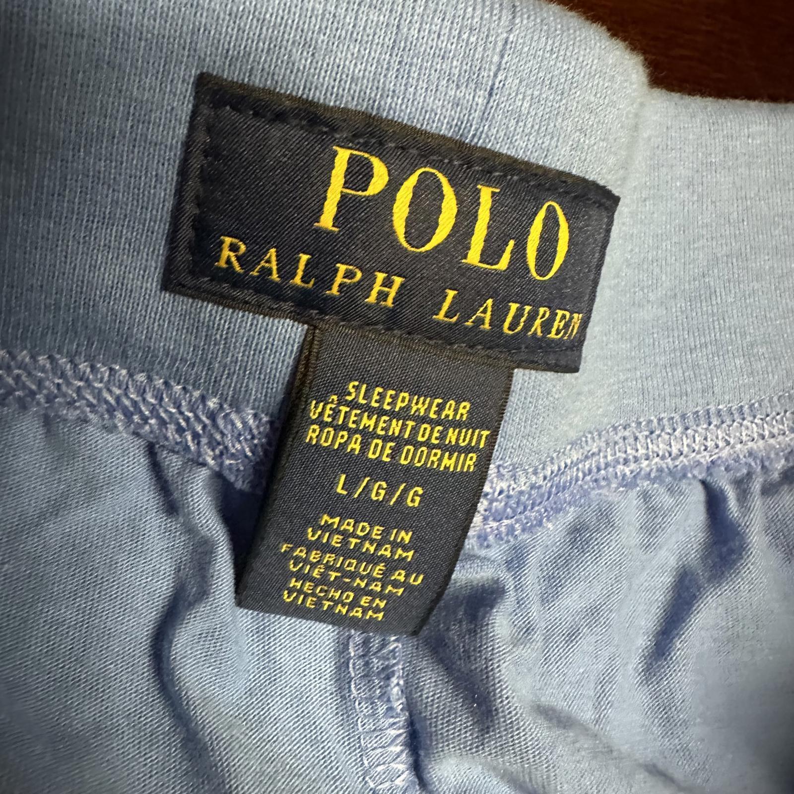 Foto 2 di 2