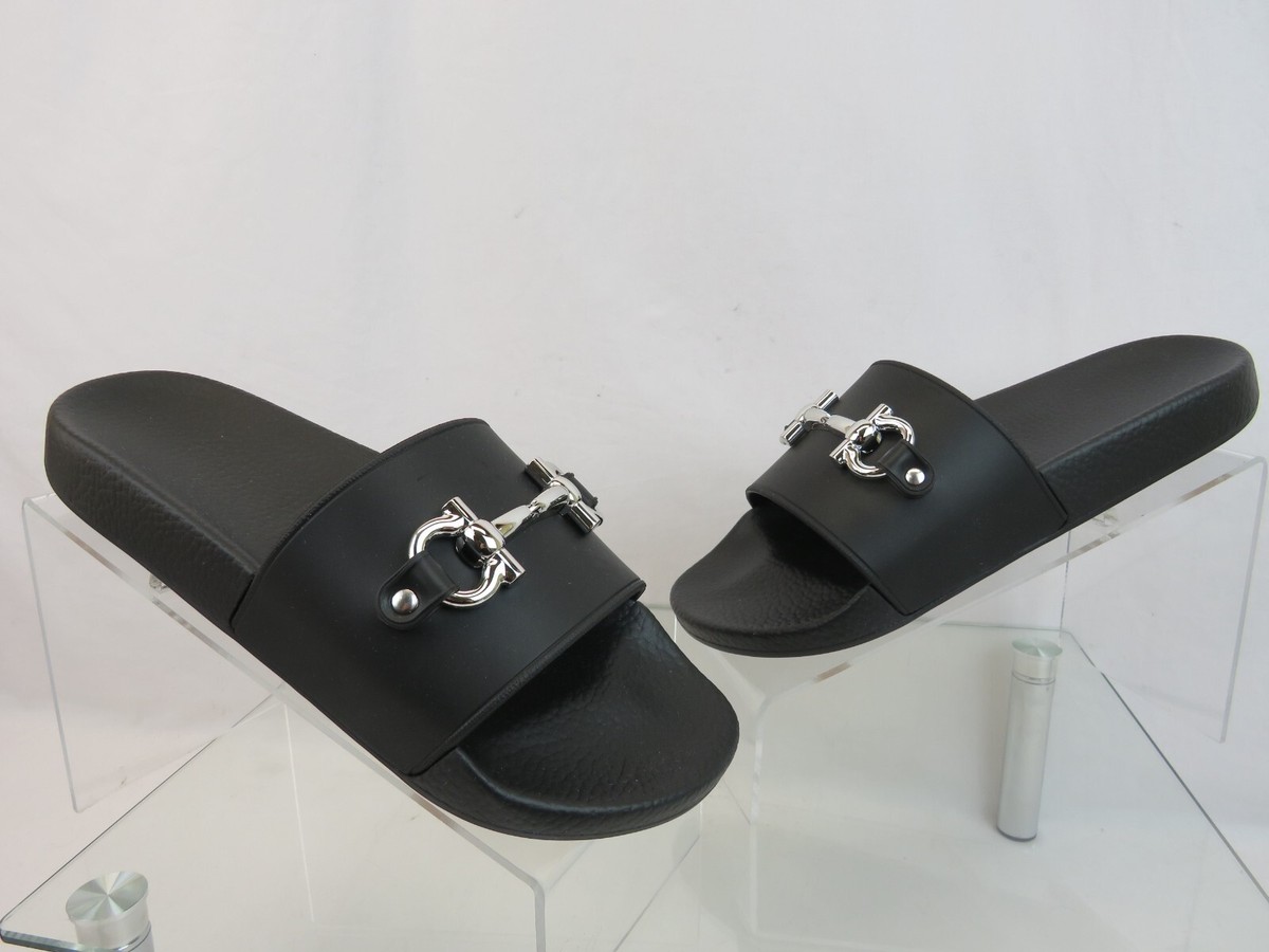 FERRAGAMO GROOVY 11 WOMEN BLACK RUBBER SILVER GANCINI LOGO