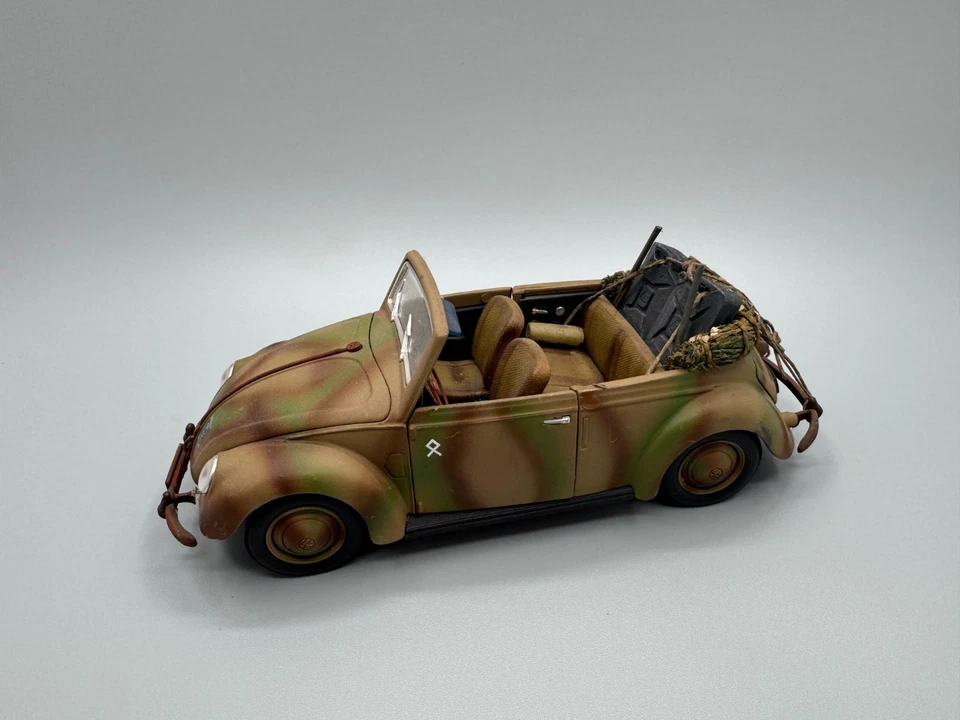 1:18 Maisto-Umbau WWII German VW Käfer Cabrio - pro built - Bild 1 von 4