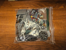 LEGO Castle: Tower Raid (7037) 99% complete w/box and instructions