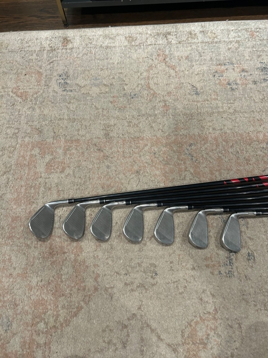 Taylormade Stealth Iron Set 6-Pw, Aw, Sw Regular Ventus Red 6