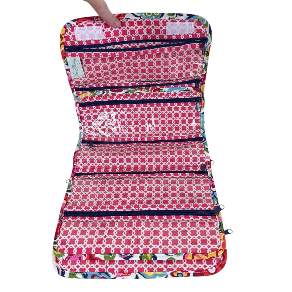 Vera Bradley Hope Garden Pattern Quilted Folding Hanging Travel Organizer - Image 4 of 4