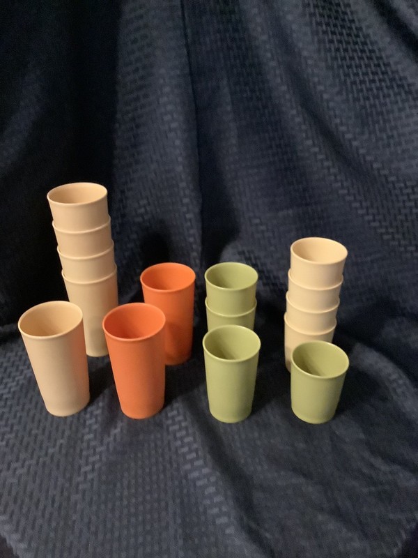 Vintage Tupperware Set Of 15 Harvest Gold Orange Green Tumblers 873 1251 1320