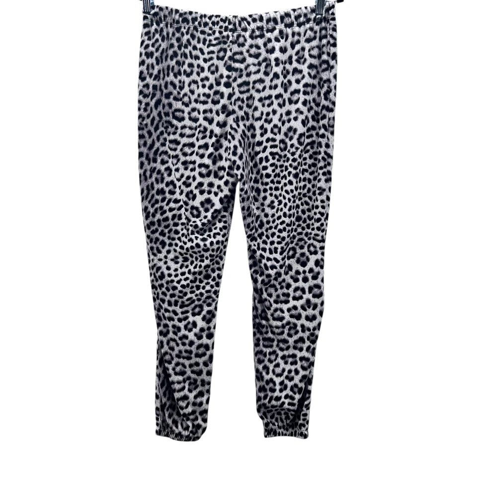 Betsey Johnson Leopard Pajama Set Medium Animal Print Loungewear Comfy Sleepwear - Image 4 of 4