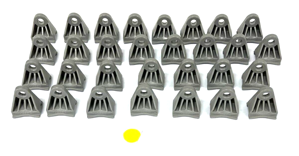 NAVISTAR 3570838C1 GUIDE HOSE & CABLE SADDLE LOT OF 30 | eBay