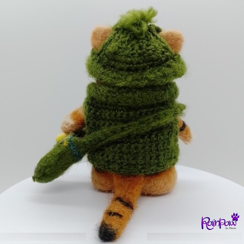 Ginger Cat with Accessories | Felted wool and Crocheted wool - Picture 6 of 12