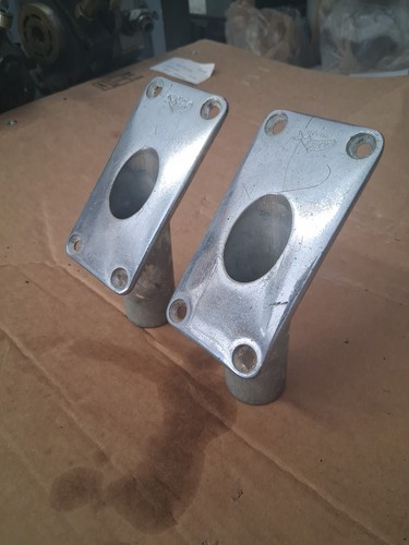 Lees Miami Outrigger Pole Holder Mounts Pair Rod Holder