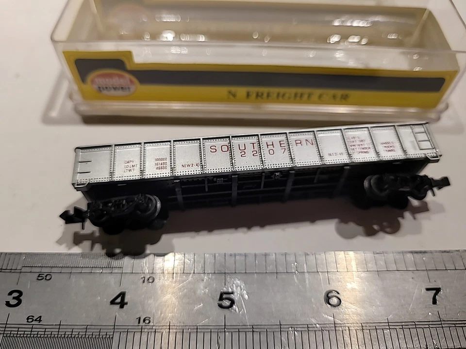Model Power "N" Scale 50' Gondola No. 4015 Southern #2207 Freight Car in Box - Image 4 of 4